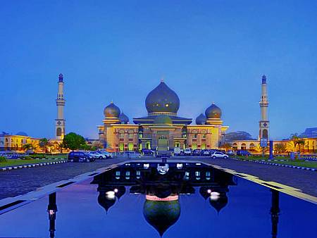Inliah keindahan Masjid Agung An Nur Riau Province